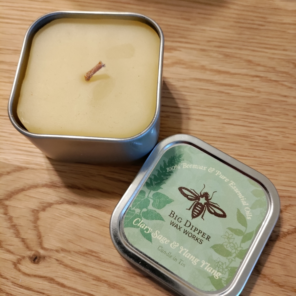 Natural beeswax essential oils candle in cute tin Clary Sage Ylang Ylang NWT